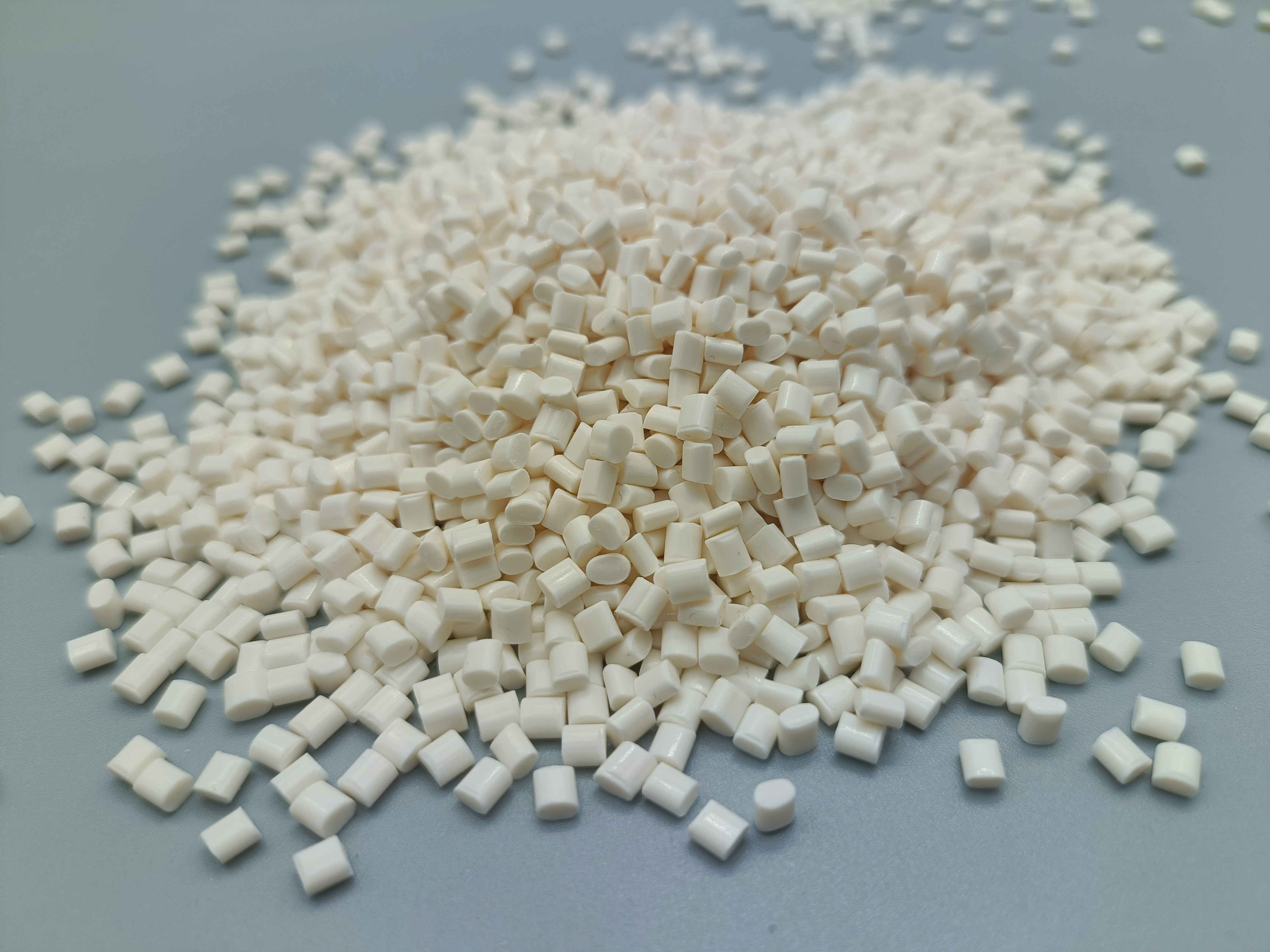 abs料注塑時有料花怎么解決